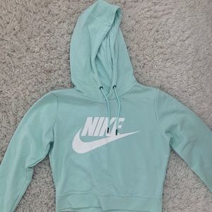 nike sweatshirt mint